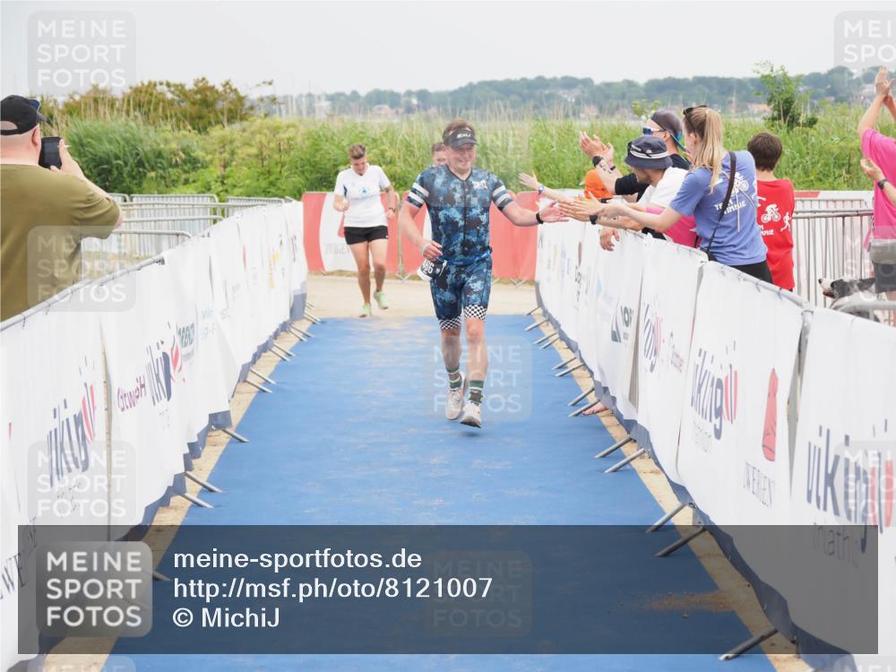 22.06.2025 - Viking Triathlon MichiJ http://msf.ph/oto/8121007 22.06.2025 17:04:44 Ziel 466 meine-sportfotos.de