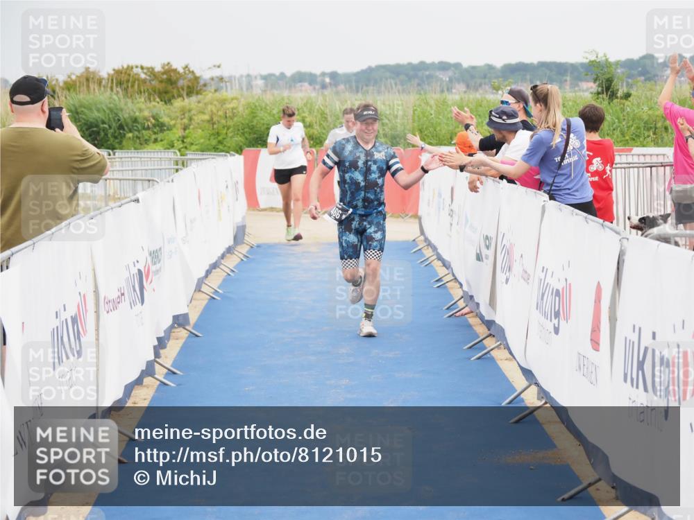 22.06.2025 - Viking Triathlon MichiJ http://msf.ph/oto/8121015 22.06.2025 17:04:45 Ziel 466, 656 meine-sportfotos.de