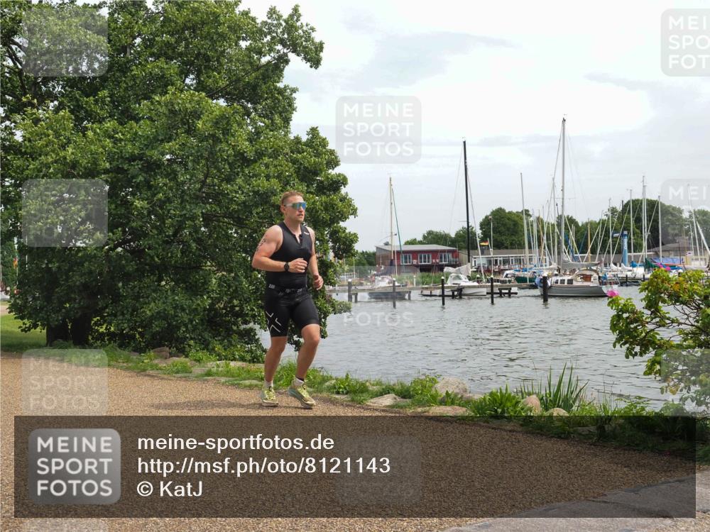 22.06.2025 - Viking Triathlon KatJ http://msf.ph/oto/8121143 22.06.2025 15:15:33 Laufen 535 meine-sportfotos.de