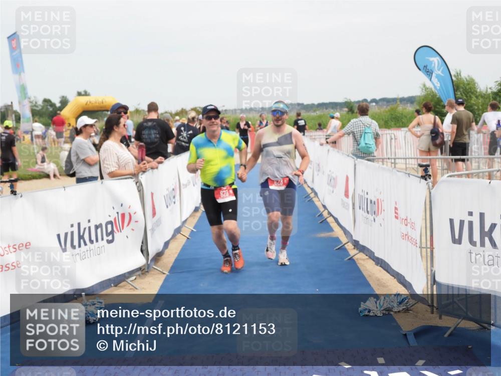 22.06.2025 - Viking Triathlon MichiJ http://msf.ph/oto/8121153 22.06.2025 15:13:07 Ziel 98, 337, 623 meine-sportfotos.de