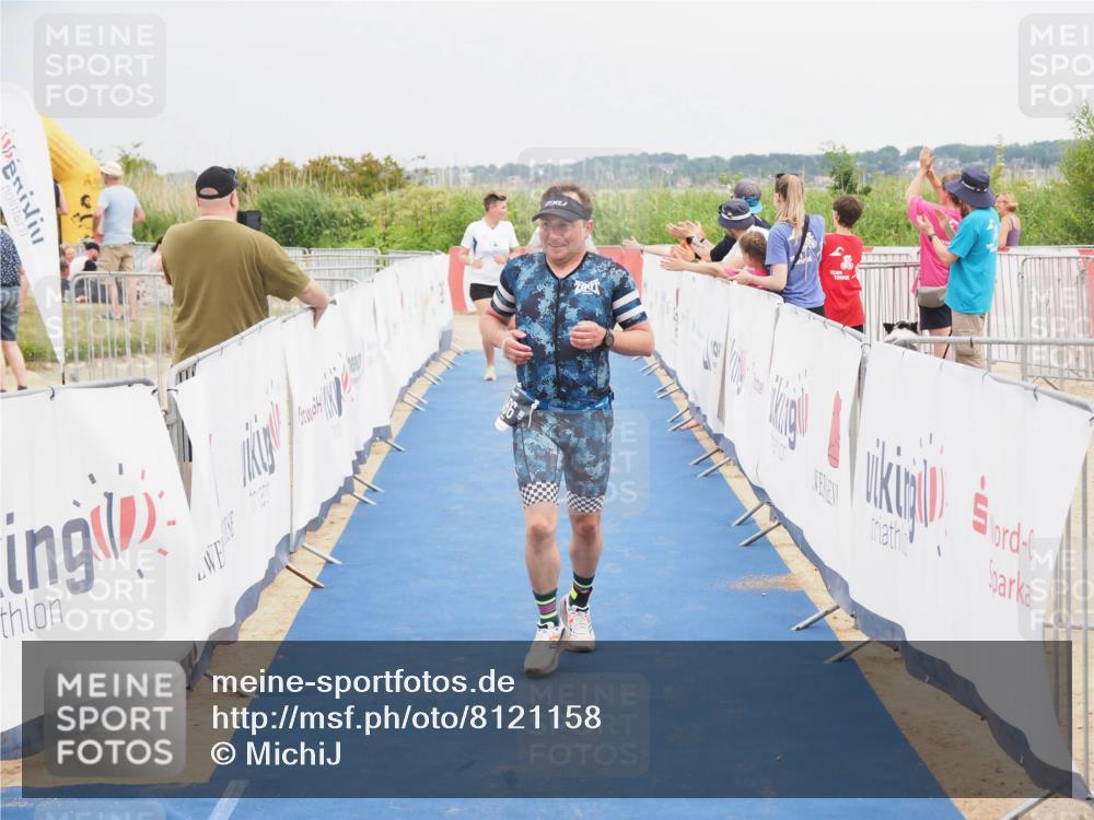 22.06.2025 - Viking Triathlon MichiJ http://msf.ph/oto/8121158 22.06.2025 17:04:47 Ziel 466, 656 meine-sportfotos.de