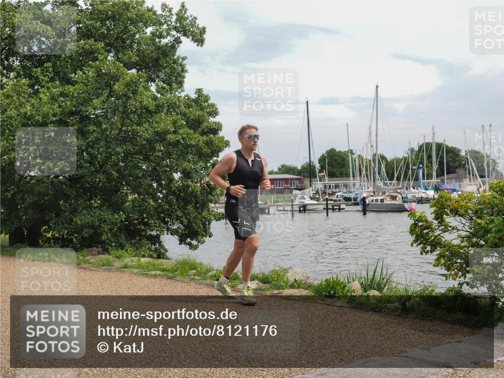 22.06.2025 - Viking Triathlon KatJ http://msf.ph/oto/8121176 22.06.2025 15:15:34 Laufen 535 meine-sportfotos.de