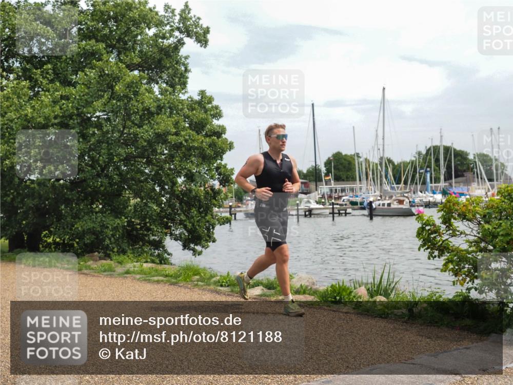 22.06.2025 - Viking Triathlon KatJ http://msf.ph/oto/8121188 22.06.2025 15:15:34 Laufen 535 meine-sportfotos.de