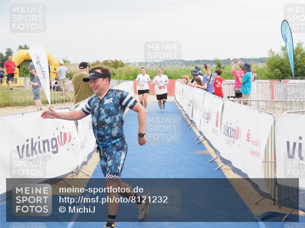 22.06.2025 - Viking Triathlon MichiJ http://msf.ph/oto/8121232 22.06.2025 17:04:48 Ziel 466, 656 meine-sportfotos.de
