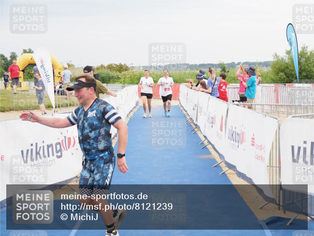 22.06.2025 - Viking Triathlon MichiJ http://msf.ph/oto/8121239 22.06.2025 17:04:48 Ziel 466, 656 meine-sportfotos.de
