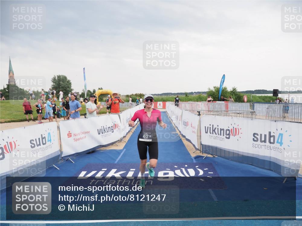 22.06.2025 - Viking Triathlon MichiJ http://msf.ph/oto/8121247 22.06.2025 16:35:32 Ziel 472 meine-sportfotos.de