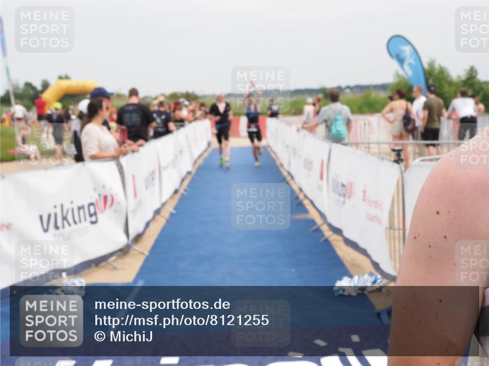 22.06.2025 - Viking Triathlon MichiJ http://msf.ph/oto/8121255 22.06.2025 15:13:10 Ziel 98, 337, 395, 623 meine-sportfotos.de