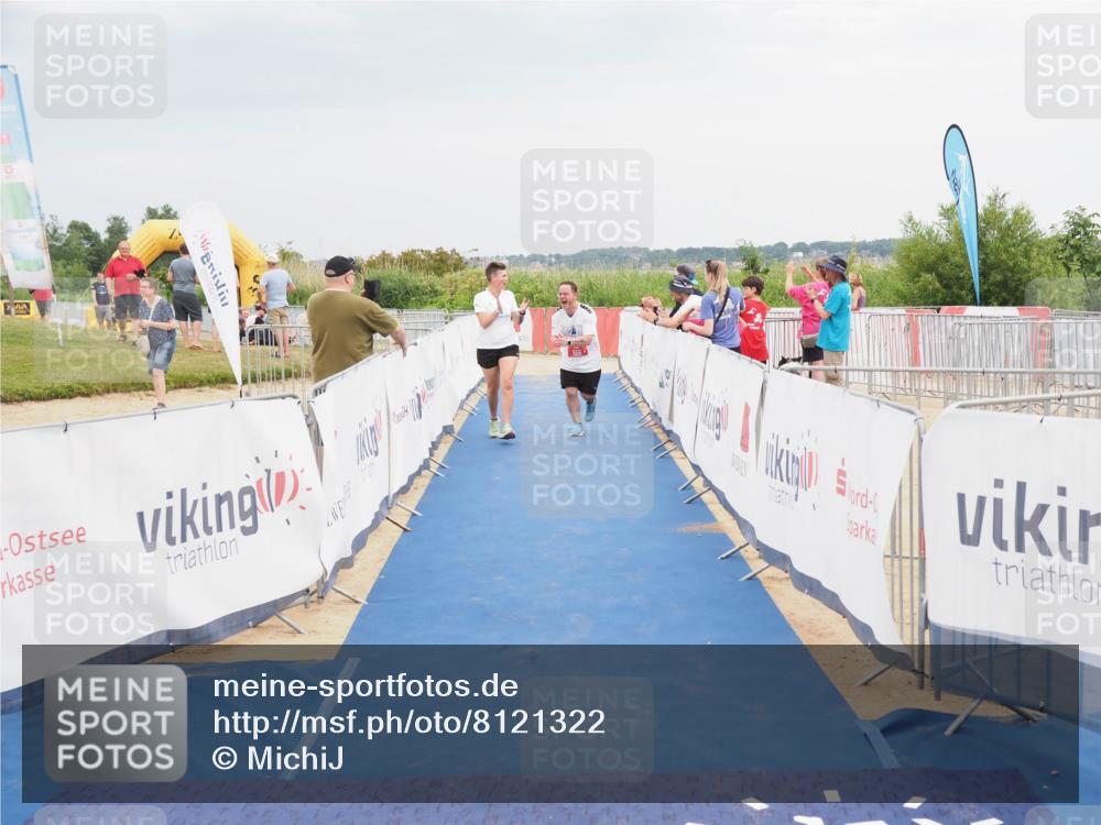 22.06.2025 - Viking Triathlon MichiJ http://msf.ph/oto/8121322 22.06.2025 17:04:49 Ziel 466, 656 meine-sportfotos.de