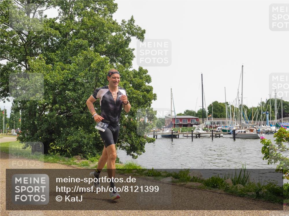 22.06.2025 - Viking Triathlon KatJ http://msf.ph/oto/8121399 22.06.2025 15:15:43 Laufen 463 meine-sportfotos.de
