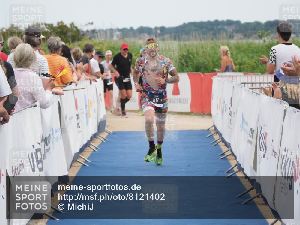 22.06.2025 - Viking Triathlon MichiJ http://msf.ph/oto/8121402 22.06.2025 15:00:03 Ziel 517 meine-sportfotos.de