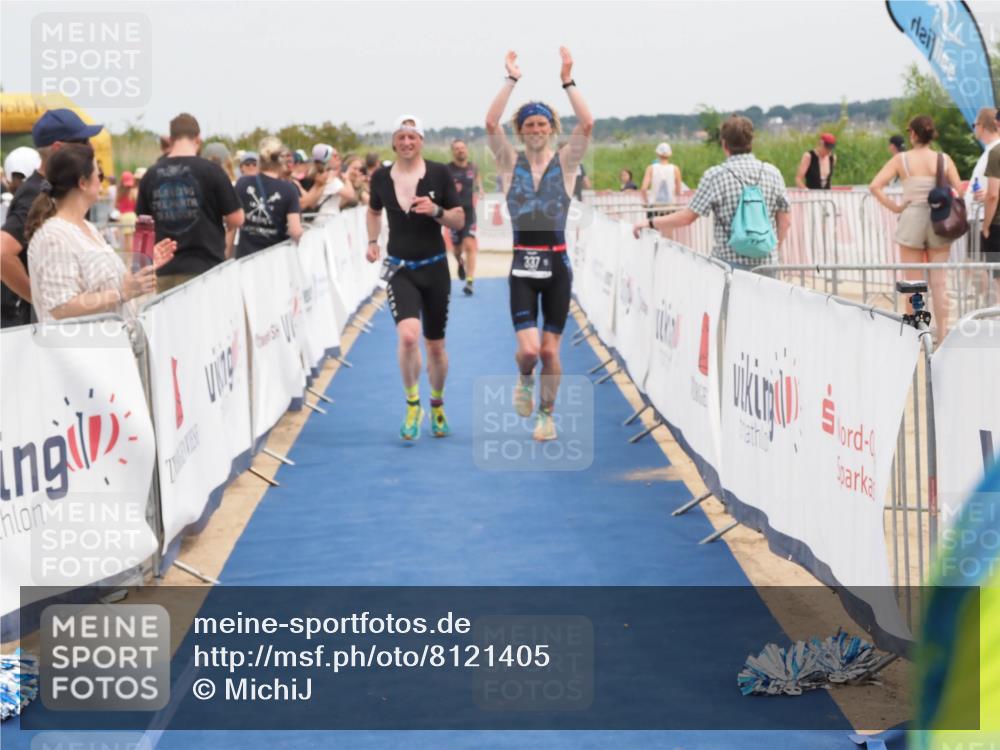22.06.2025 - Viking Triathlon MichiJ http://msf.ph/oto/8121405 22.06.2025 15:13:12 Ziel 98, 337, 395, 415, 623 meine-sportfotos.de