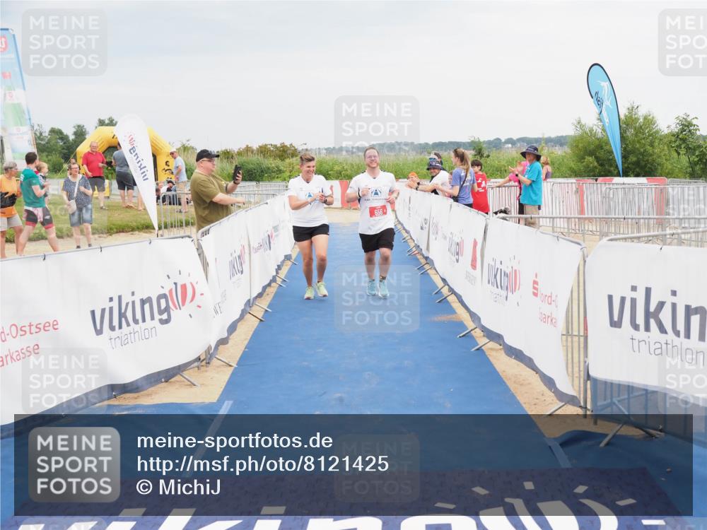 22.06.2025 - Viking Triathlon MichiJ http://msf.ph/oto/8121425 22.06.2025 17:04:50 Ziel 466, 656 meine-sportfotos.de