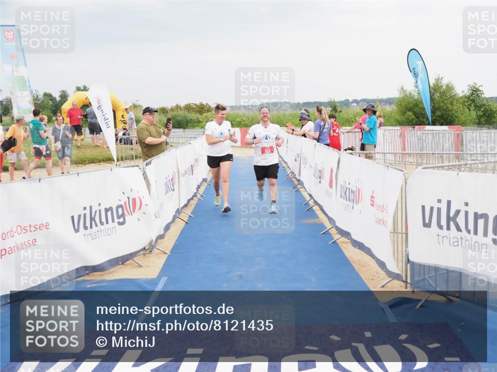 22.06.2025 - Viking Triathlon MichiJ http://msf.ph/oto/8121435 22.06.2025 17:04:50 Ziel 466, 656 meine-sportfotos.de