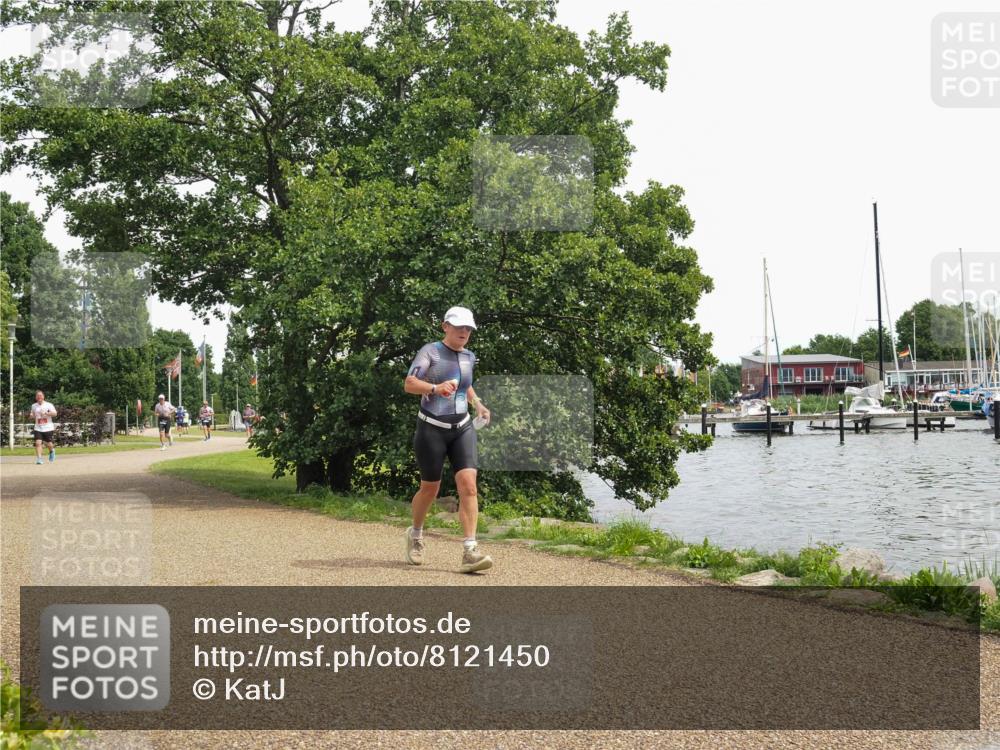 22.06.2025 - Viking Triathlon KatJ http://msf.ph/oto/8121450 22.06.2025 15:16:04 Laufen 454 meine-sportfotos.de