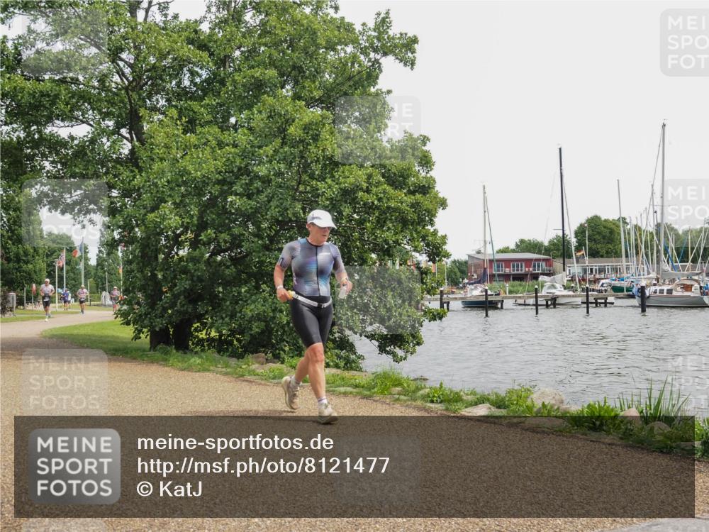 22.06.2025 - Viking Triathlon KatJ http://msf.ph/oto/8121477 22.06.2025 15:16:04 Laufen 454 meine-sportfotos.de
