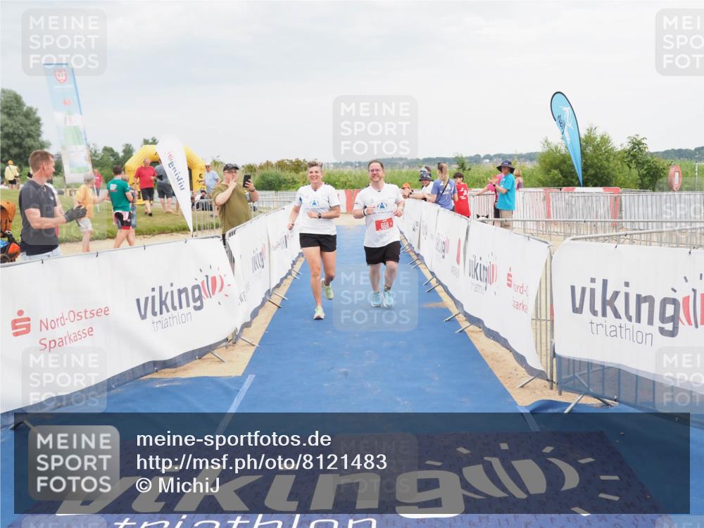 22.06.2025 - Viking Triathlon MichiJ http://msf.ph/oto/8121483 22.06.2025 17:04:51 Ziel 466, 656 meine-sportfotos.de