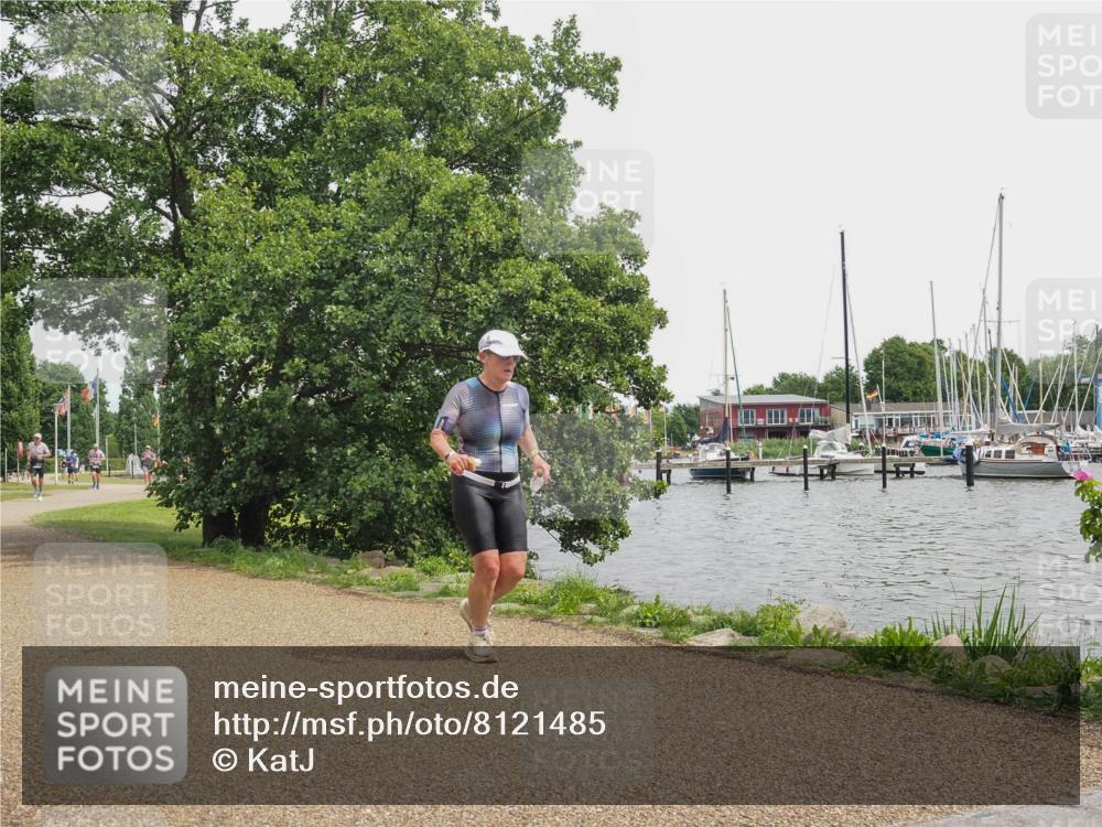 22.06.2025 - Viking Triathlon KatJ http://msf.ph/oto/8121485 22.06.2025 15:16:04 Laufen 454 meine-sportfotos.de