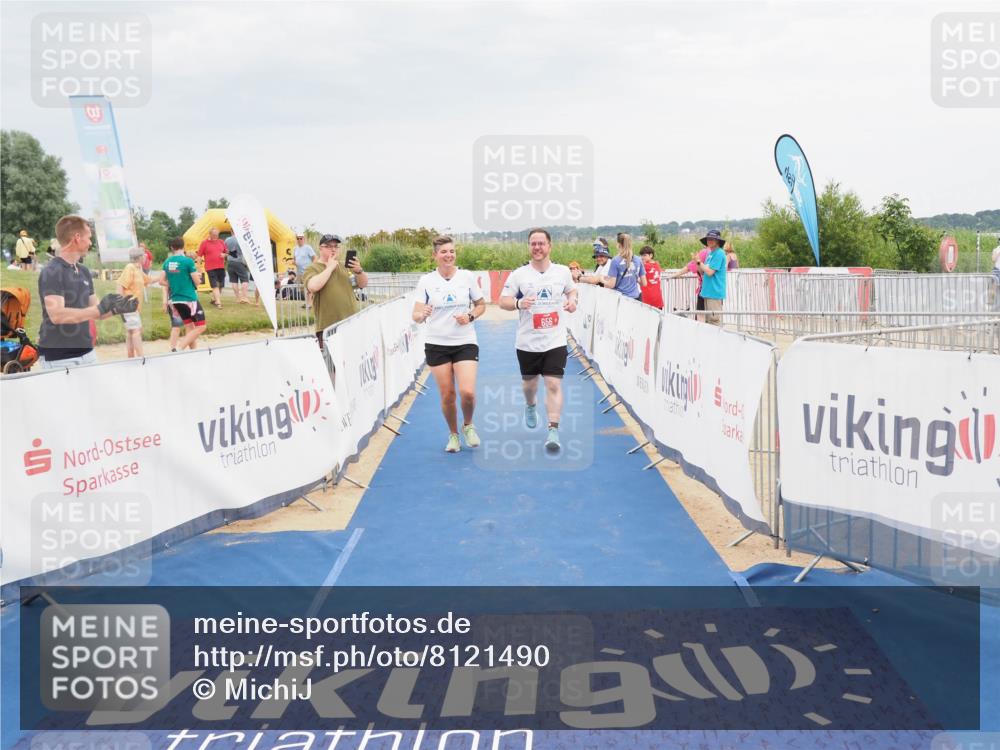 22.06.2025 - Viking Triathlon MichiJ http://msf.ph/oto/8121490 22.06.2025 17:04:51 Ziel 466, 656 meine-sportfotos.de
