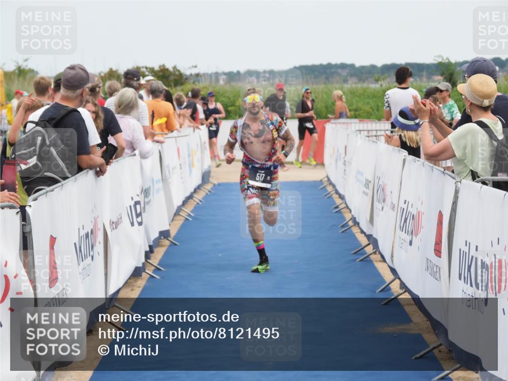 22.06.2025 - Viking Triathlon MichiJ http://msf.ph/oto/8121495 22.06.2025 15:00:03 Ziel 517 meine-sportfotos.de