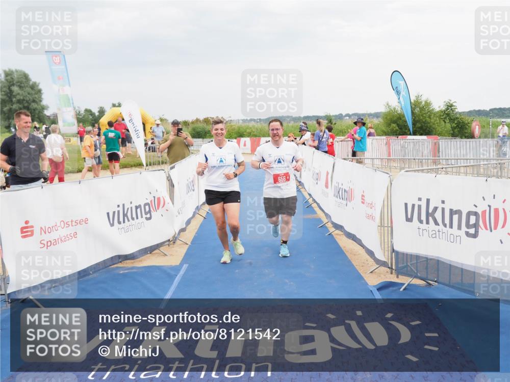 22.06.2025 - Viking Triathlon MichiJ http://msf.ph/oto/8121542 22.06.2025 17:04:52 Ziel 466, 656 meine-sportfotos.de