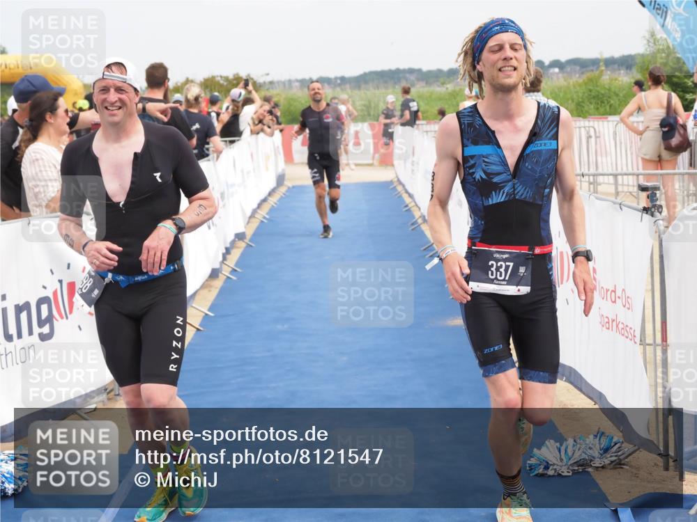 22.06.2025 - Viking Triathlon MichiJ http://msf.ph/oto/8121547 22.06.2025 15:13:14 Ziel 98, 228, 337, 395, 415 meine-sportfotos.de