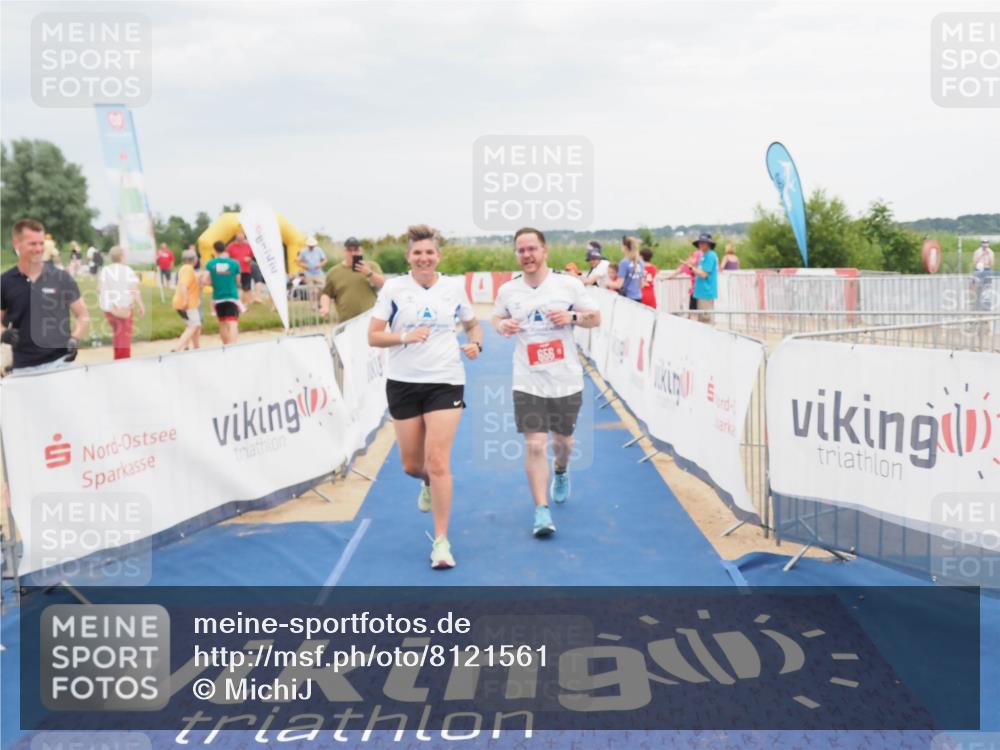 22.06.2025 - Viking Triathlon MichiJ http://msf.ph/oto/8121561 22.06.2025 17:04:52 Ziel 466, 656 meine-sportfotos.de