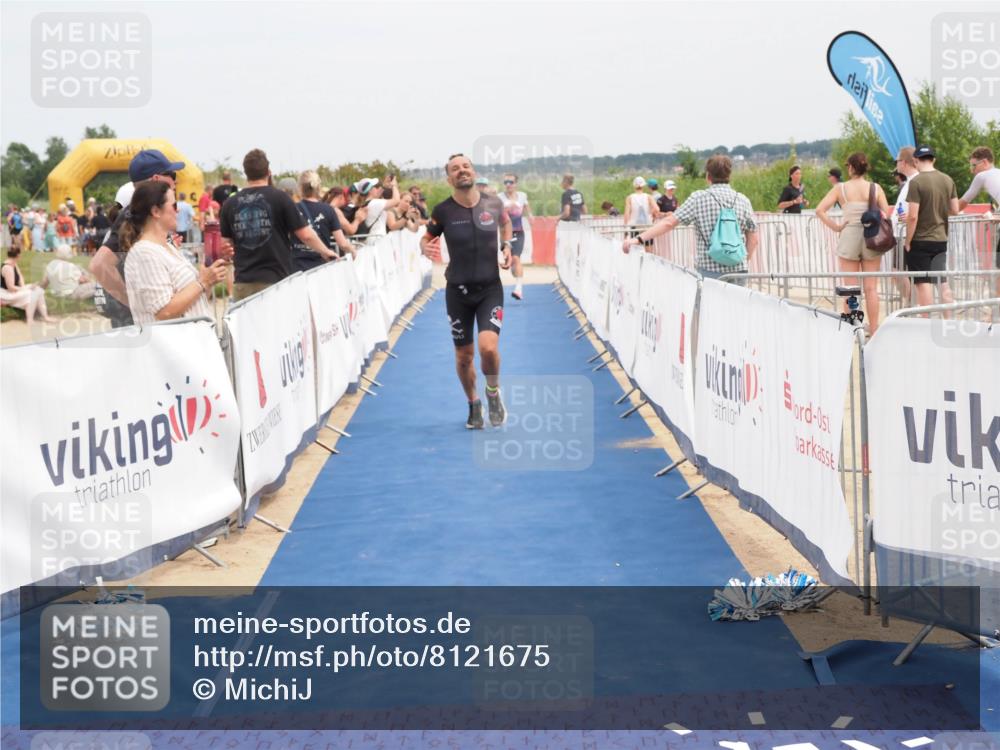 22.06.2025 - Viking Triathlon MichiJ http://msf.ph/oto/8121675 22.06.2025 15:13:15 Ziel 98, 228, 337, 395, 415 meine-sportfotos.de