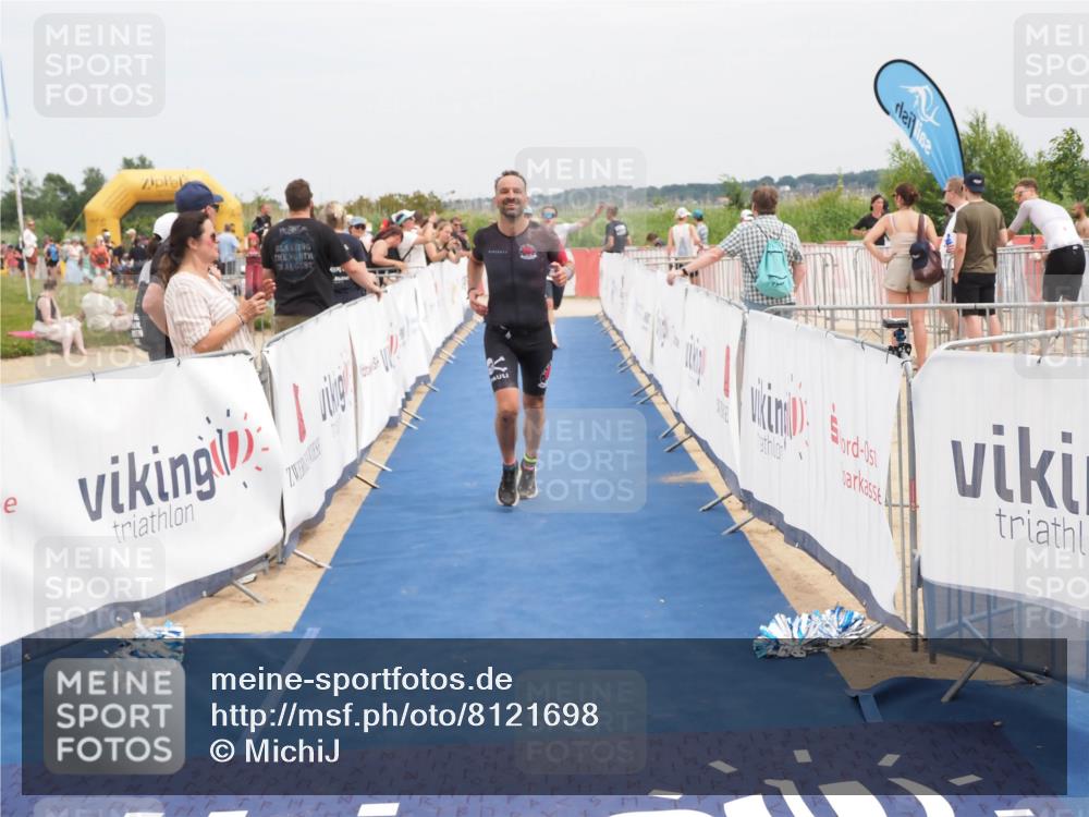 22.06.2025 - Viking Triathlon MichiJ http://msf.ph/oto/8121698 22.06.2025 15:13:16 Ziel 98, 228, 337, 395, 415 meine-sportfotos.de