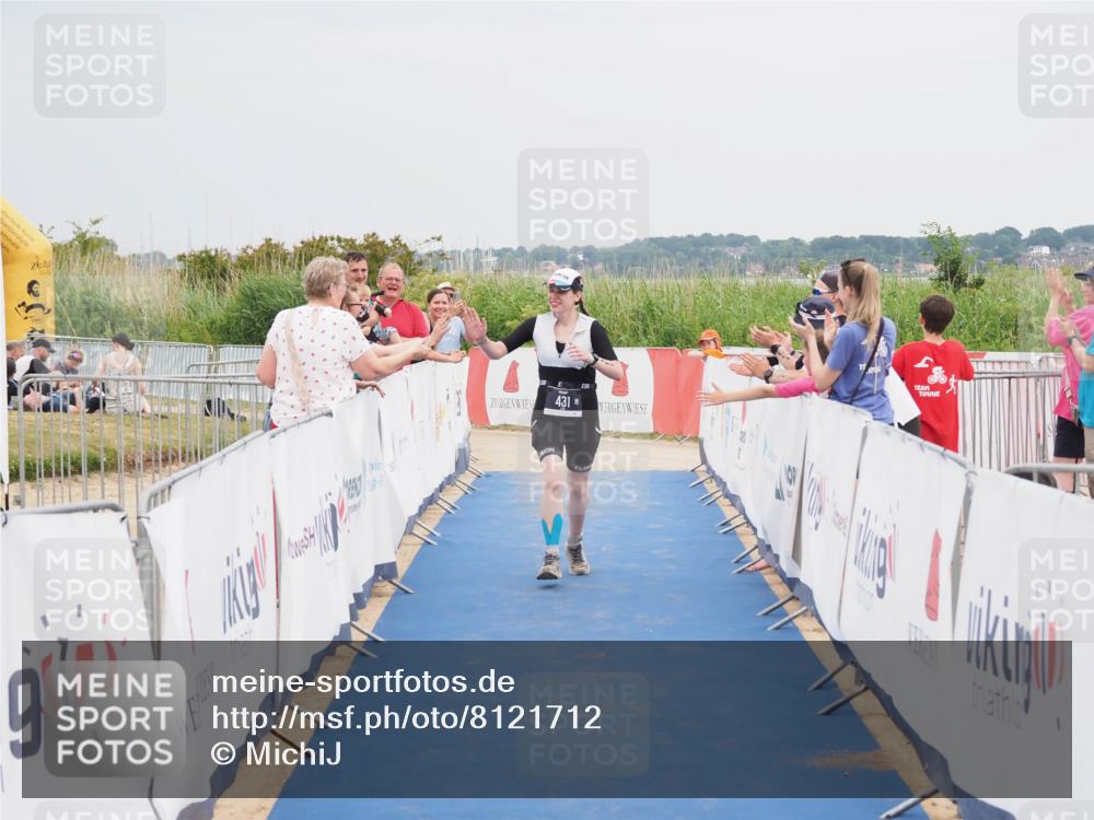 22.06.2025 - Viking Triathlon MichiJ http://msf.ph/oto/8121712 22.06.2025 17:05:41 Ziel 431 meine-sportfotos.de