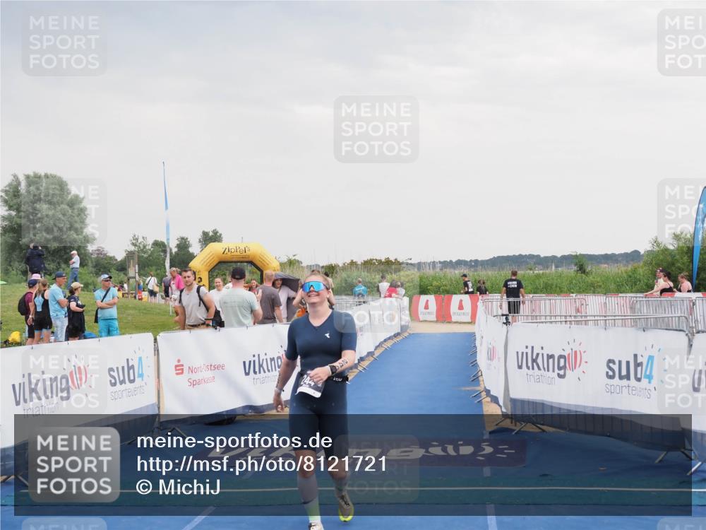 22.06.2025 - Viking Triathlon MichiJ http://msf.ph/oto/8121721 22.06.2025 16:36:24 Ziel 244 meine-sportfotos.de