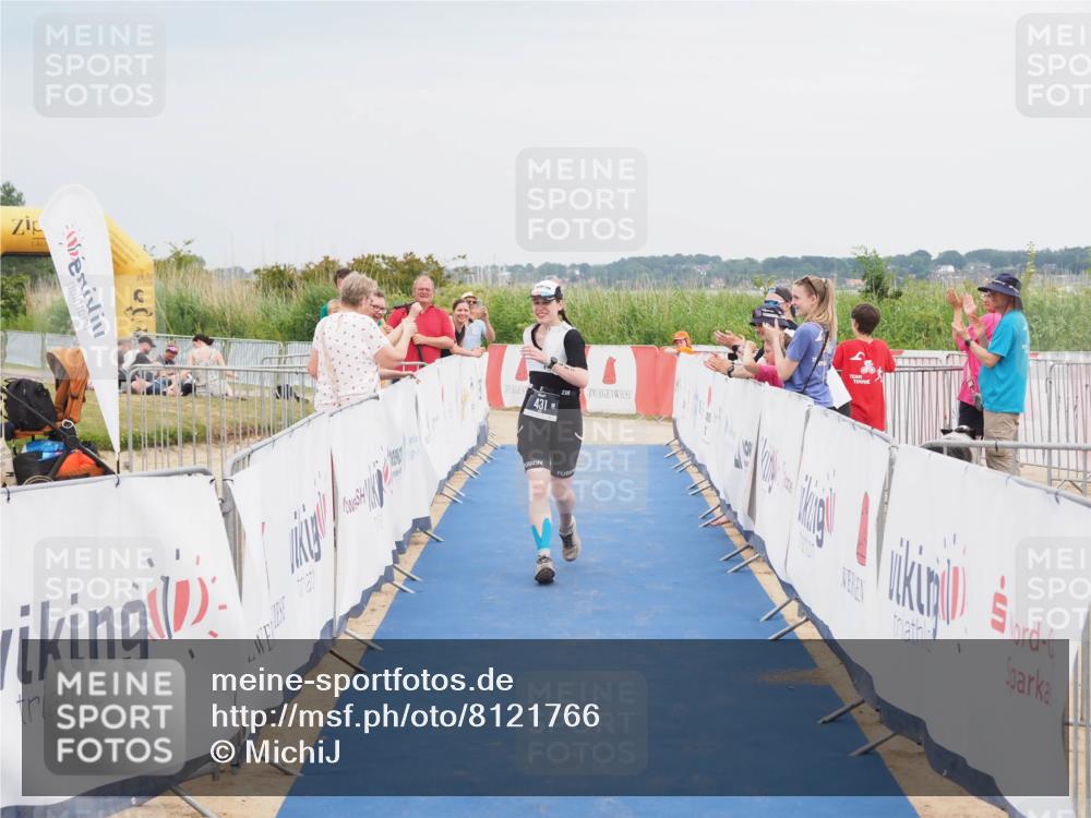 22.06.2025 - Viking Triathlon MichiJ http://msf.ph/oto/8121766 22.06.2025 17:05:42 Ziel 431 meine-sportfotos.de