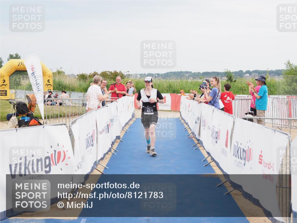 22.06.2025 - Viking Triathlon MichiJ http://msf.ph/oto/8121783 22.06.2025 17:05:42 Ziel 431 meine-sportfotos.de