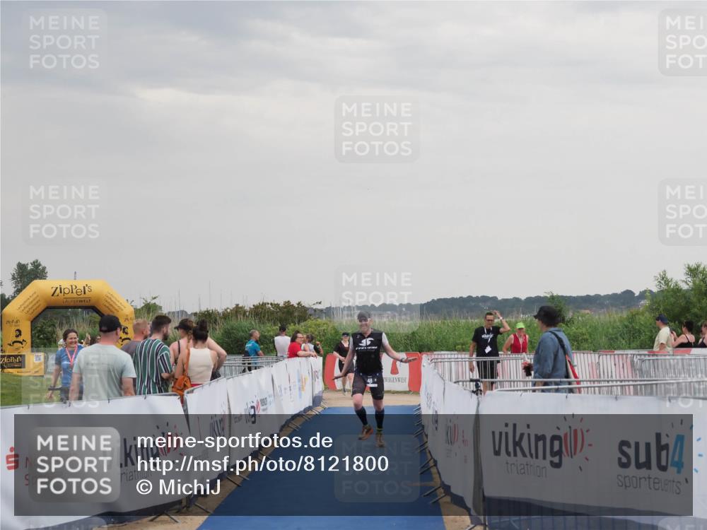 22.06.2025 - Viking Triathlon MichiJ http://msf.ph/oto/8121800 22.06.2025 16:36:44 Ziel 48 meine-sportfotos.de