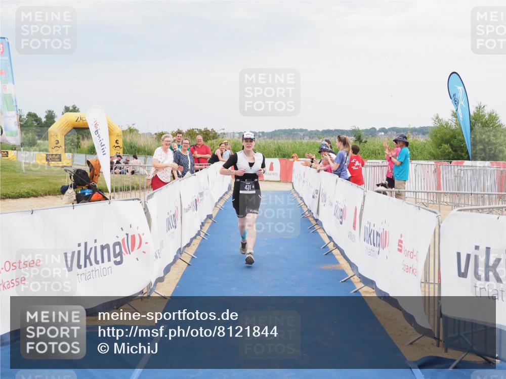 22.06.2025 - Viking Triathlon MichiJ http://msf.ph/oto/8121844 22.06.2025 17:05:43 Ziel 431 meine-sportfotos.de
