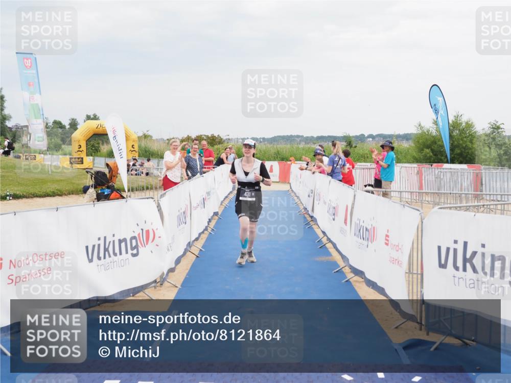 22.06.2025 - Viking Triathlon MichiJ http://msf.ph/oto/8121864 22.06.2025 17:05:43 Ziel 431 meine-sportfotos.de