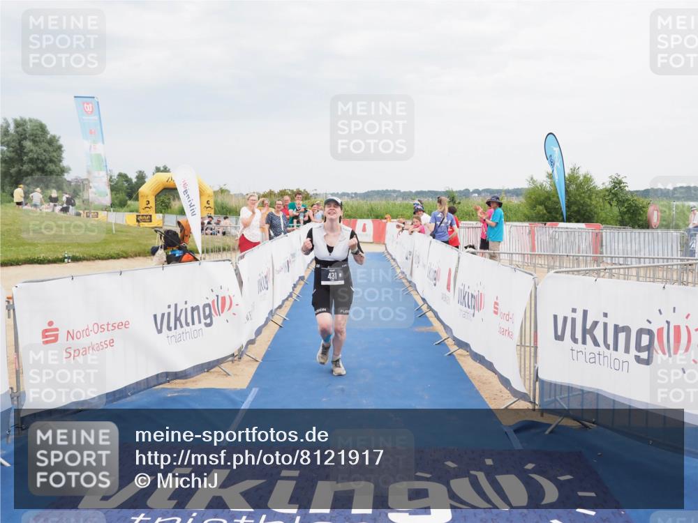 22.06.2025 - Viking Triathlon MichiJ http://msf.ph/oto/8121917 22.06.2025 17:05:44 Ziel 431 meine-sportfotos.de