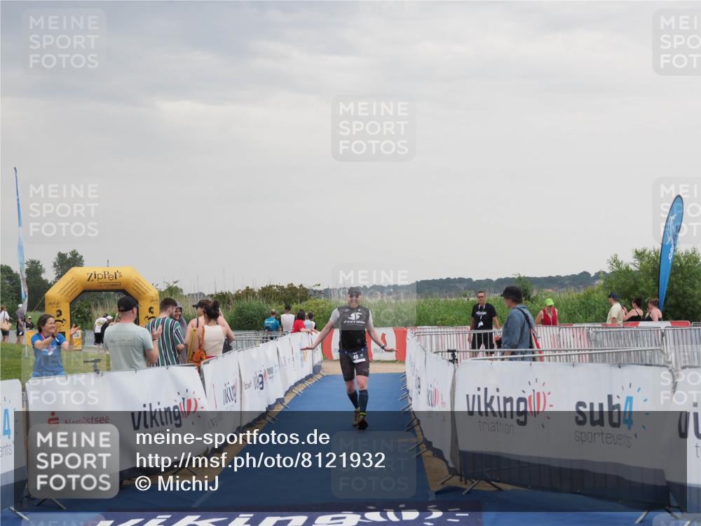 22.06.2025 - Viking Triathlon MichiJ http://msf.ph/oto/8121932 22.06.2025 16:36:45 Ziel 48, 240 meine-sportfotos.de
