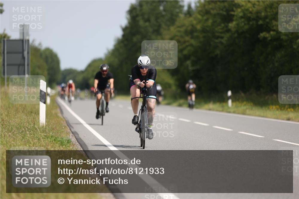 22.06.2025 - Viking Triathlon Yannick Fuchs http://msf.ph/oto/8121933 22.06.2025 11:48:58 Radfahren 201, 210, 253, 269, 281, 363, 454, 490, 542 meine-sportfotos.de