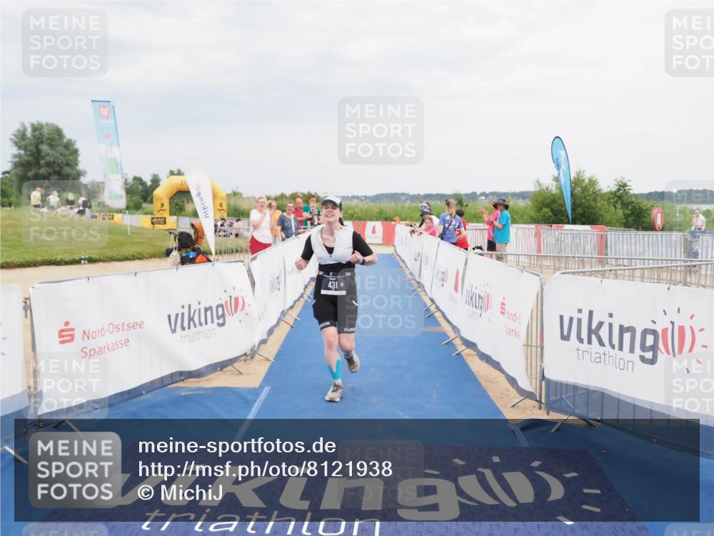 22.06.2025 - Viking Triathlon MichiJ http://msf.ph/oto/8121938 22.06.2025 17:05:44 Ziel 431 meine-sportfotos.de