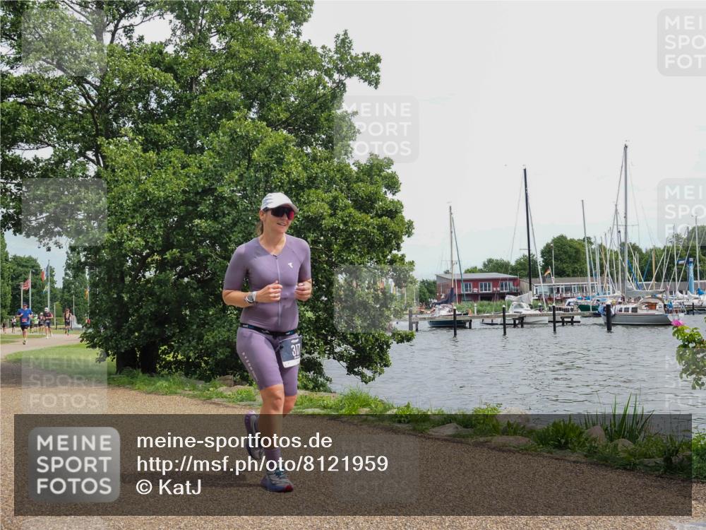 22.06.2025 - Viking Triathlon KatJ http://msf.ph/oto/8121959 22.06.2025 15:16:22 Laufen 241, 317 meine-sportfotos.de