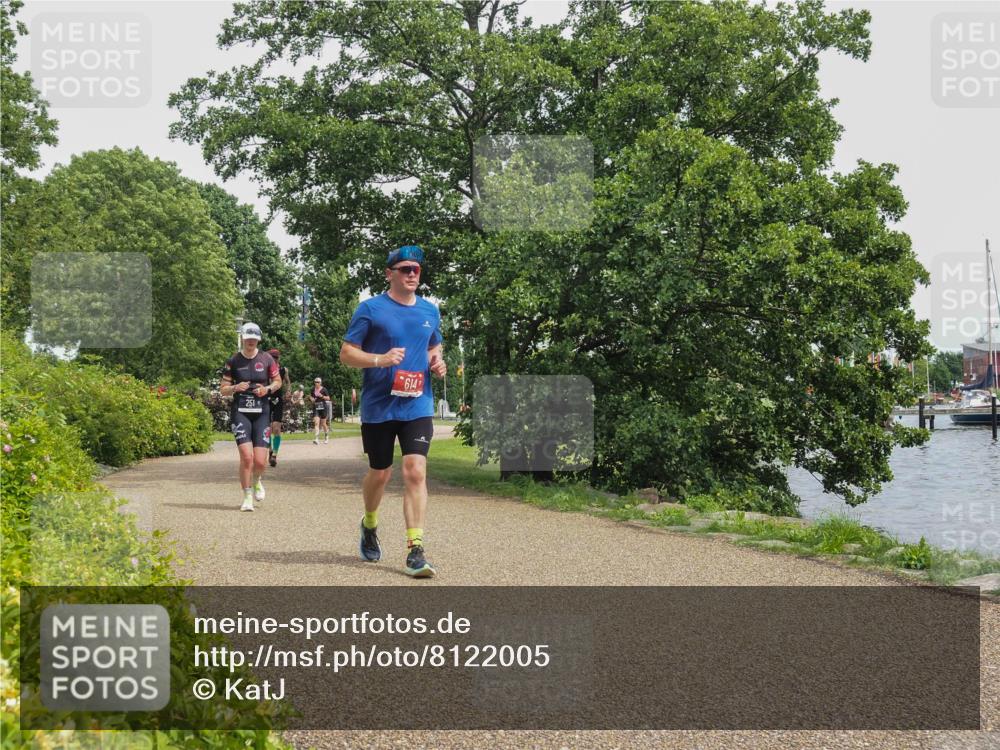 22.06.2025 - Viking Triathlon KatJ http://msf.ph/oto/8122005 22.06.2025 15:16:37 Laufen 251, 614 meine-sportfotos.de