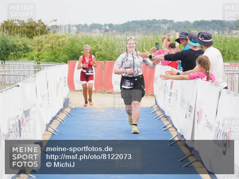 22.06.2025 - Viking Triathlon MichiJ http://msf.ph/oto/8122073 22.06.2025 17:07:16 Ziel 236 meine-sportfotos.de