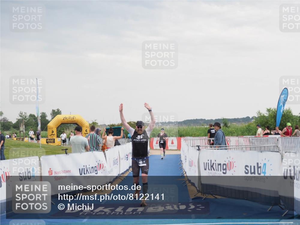 22.06.2025 - Viking Triathlon MichiJ http://msf.ph/oto/8122141 22.06.2025 16:36:48 Ziel 48, 240 meine-sportfotos.de