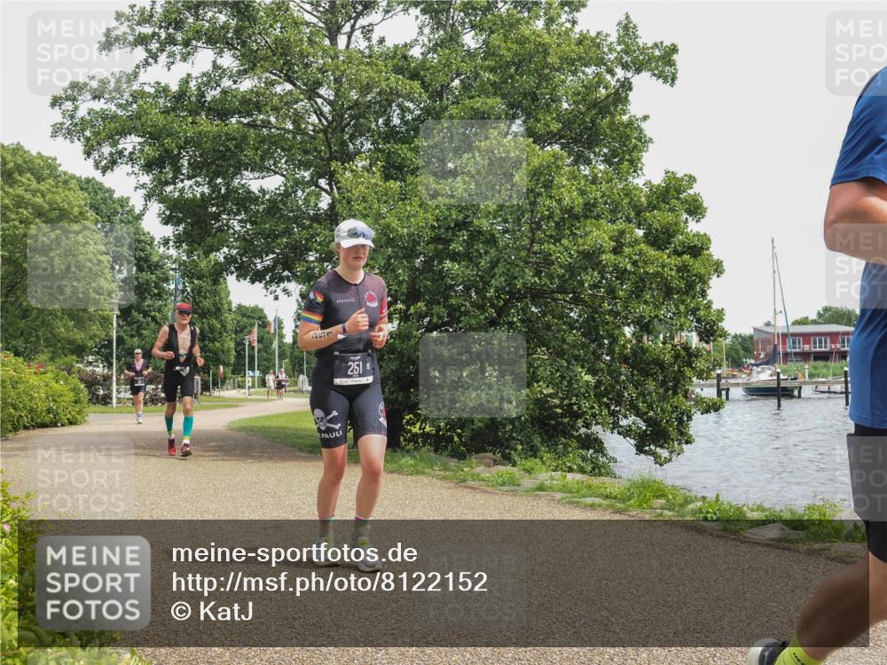 22.06.2025 - Viking Triathlon KatJ http://msf.ph/oto/8122152 22.06.2025 15:16:39 Laufen 251, 614 meine-sportfotos.de