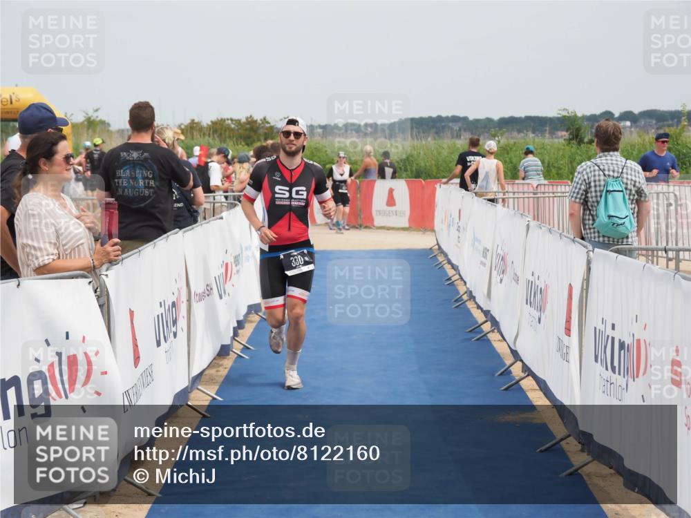 22.06.2025 - Viking Triathlon MichiJ http://msf.ph/oto/8122160 22.06.2025 15:13:32 Ziel 330 meine-sportfotos.de