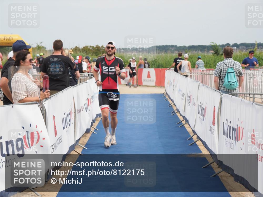 22.06.2025 - Viking Triathlon MichiJ http://msf.ph/oto/8122175 22.06.2025 15:13:32 Ziel 330 meine-sportfotos.de