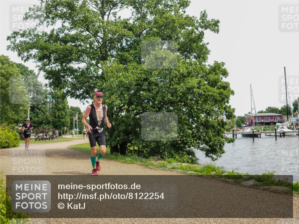 22.06.2025 - Viking Triathlon KatJ http://msf.ph/oto/8122254 22.06.2025 15:16:41 Laufen 251, 543, 614 meine-sportfotos.de