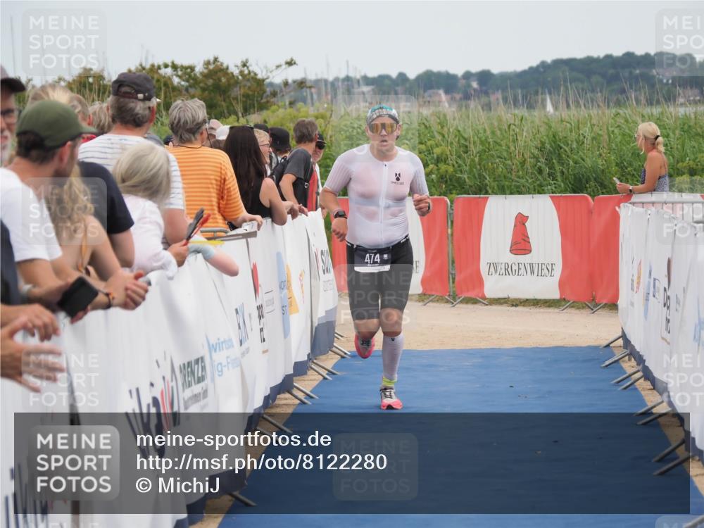 22.06.2025 - Viking Triathlon MichiJ http://msf.ph/oto/8122280 22.06.2025 15:00:50 Ziel 474 meine-sportfotos.de