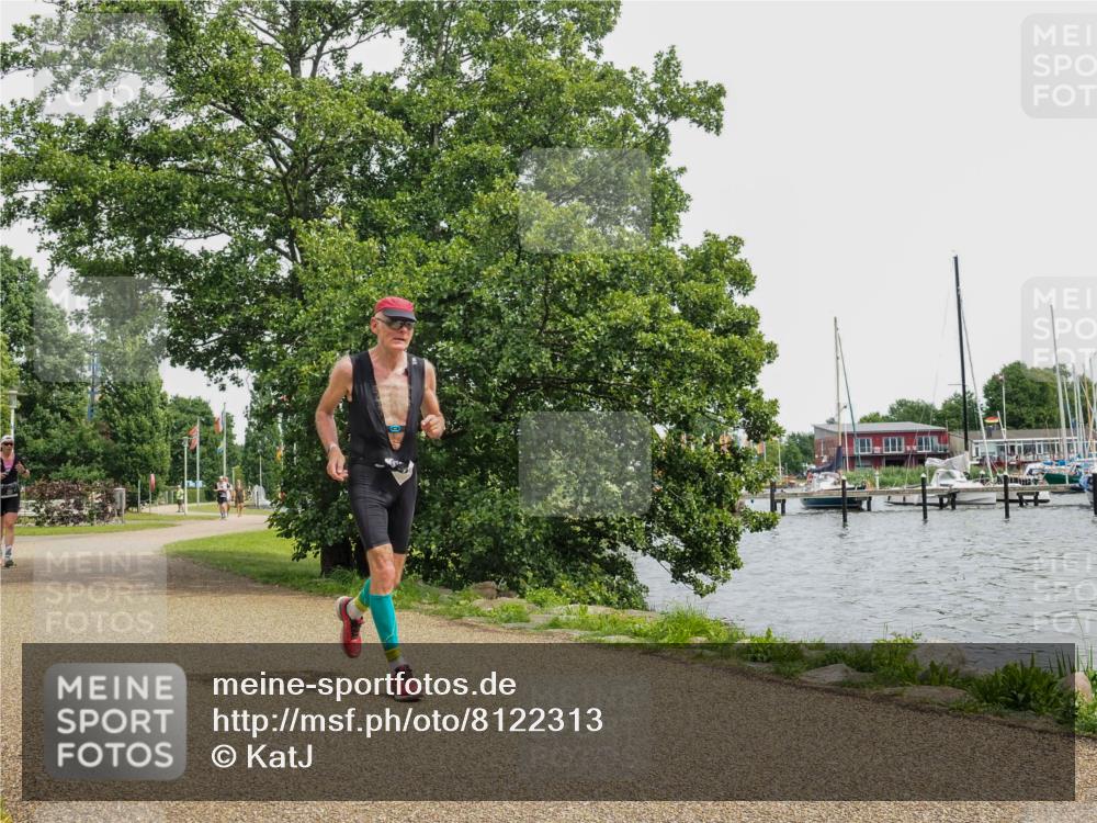 22.06.2025 - Viking Triathlon KatJ http://msf.ph/oto/8122313 22.06.2025 15:16:42 Laufen 251, 543 meine-sportfotos.de