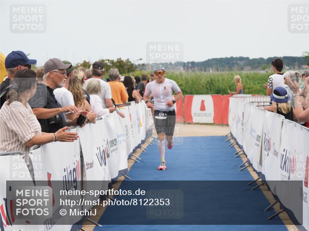22.06.2025 - Viking Triathlon MichiJ http://msf.ph/oto/8122353 22.06.2025 15:00:51 Ziel 474 meine-sportfotos.de